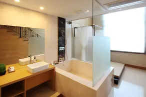 The One Boutique Hotel - Bathroom
