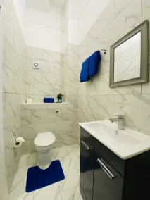 Royal Hotel Sheerness - Baño