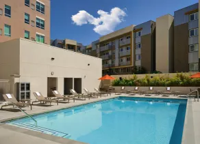 Hyatt House LA - University Medical Center - Piscine