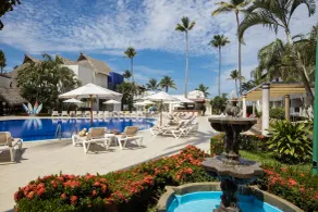 Crown Paradise Club Puerto Vallarta All Inclusive - Piscina