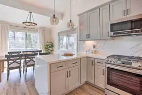 Stunning Lake Arrowhead Cabin w/ Lake Views! - Parte interna