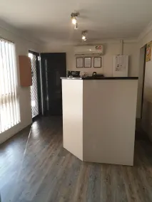 Country Capital Motel - Recepción
