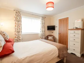 Riverside Cottage - Interior