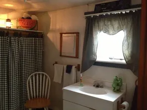The Woods Lodge - Bathroom