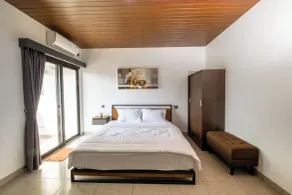 Gumitish Residence Singaraja - Zimmer