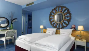 25hours Hotel The Goldman - Chambre