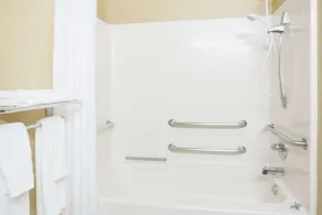 Microtel Inn by Wyndham Beckley - Salle de bain