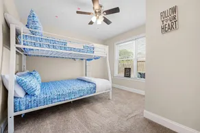 Niceville Dream Home Sleeps 13 - Værelse