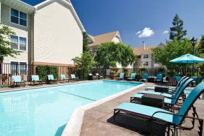 Sonesta ES Suites Fresno - Piscine