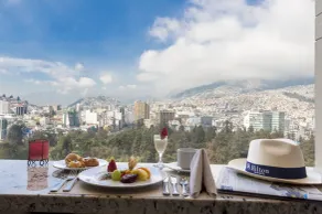 Hilton Colón Quito Hotel - Vistas desde la habitación
