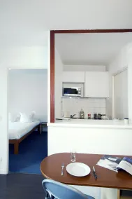 Séjours & Affaires Lyon Saint-Nicolas - Værelse