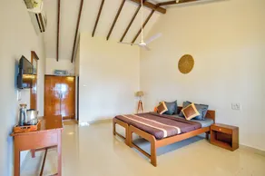 Papilio Beach Front Cottages - Room
