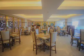 Qin Hotel Banjarbaru - Restaurant