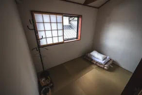 Kominka Guesthouse Himawari - Quarto