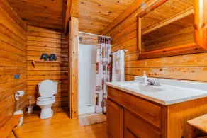 Water's Edge RV Resort on Lake Conroe - Badezimmer