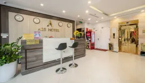 A25 Hotel - Hoàng Đạo Thúy 1 - Rezeption