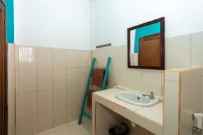 Kidi's Lodge Gilitrawangan - Salle de bain