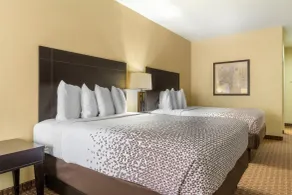 Best Western Bastrop Pines Inn - Zimmer