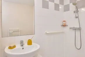 Quality Aparthotel Portes de Rennes - Badezimmer