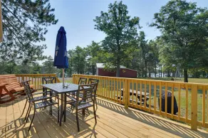 Lake Access & Private Dock: Brand New Minong Home - Innvendig