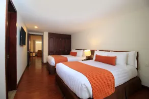 Hotel Windsor House Inn By GEH Suites - Room