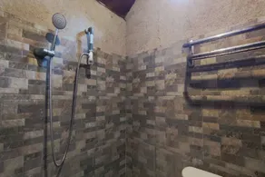 Hotel O Victouris ResortNearPantai Sepanjang - Baño