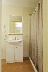 Mudgee Valley Park - Bathroom