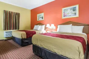 Econo Lodge Louisville Airport - Room