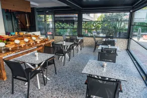 Lucky Monkey Midi Hotel - Restaurant
