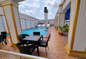 JERICO VILLA HOTEL AND SUITES - Piscina