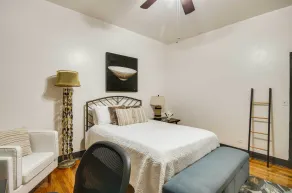 Updated Cottage w/ Fireplaces in North Greenwood! - Innvendig