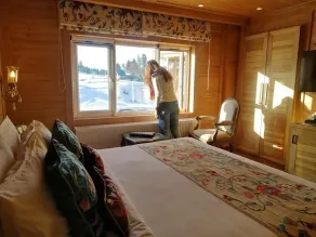Kolahoi Green Heights Gulmarg - Chambre