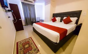 FabHotel Sashi Paradise - Zimmer