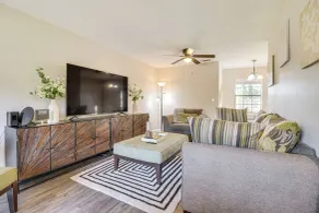 Patio for Al Fresco Dining: Home in Hinesville! - Interiør