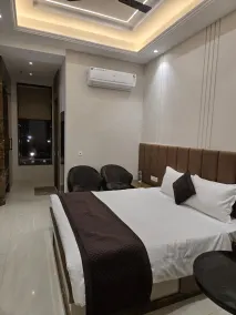 Shri Sangam Hotel - Habitación