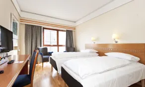 Thon Hotel Saga - Utsikt fra rommet