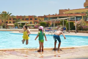 Malikia Resort Abu Dabbab - Piscine