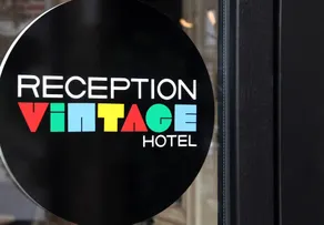 Vintage Hotel Brussels - Reception
