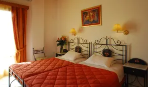 Acropole Delphi City Hotel - Chambre