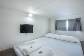 P168 Hostel Samui - Rum