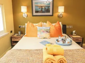 Coast Cottage - Room
