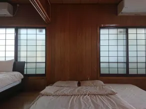 Unjunuya - Zimmer