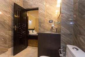 Rinchen Hotel - Badezimmer