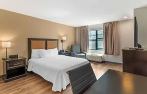 Extended Stay America Suites - Tampa - Airport - Spruce Street - Rum