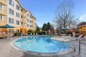 La Quinta by Wyndham Raleigh Durham Intl AP - Piscine