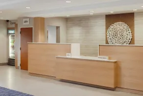 Fairfield Inn & Suites by Marriott Muskegon Norton Shores - Rezeption