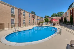 Best Western Philadelphia South - West Deptford Inn - Pool