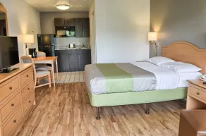 Studio 6 Extended Stay - Pascagoula, MS - Room