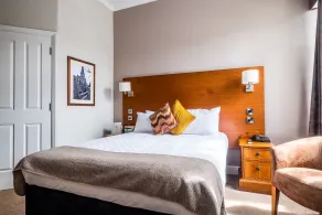Red Lion Hotel - Room