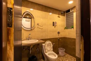 Asta by Avim Hospitality - Bathroom